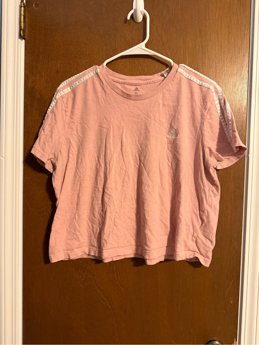 Adidas XL Womens Crop Tee